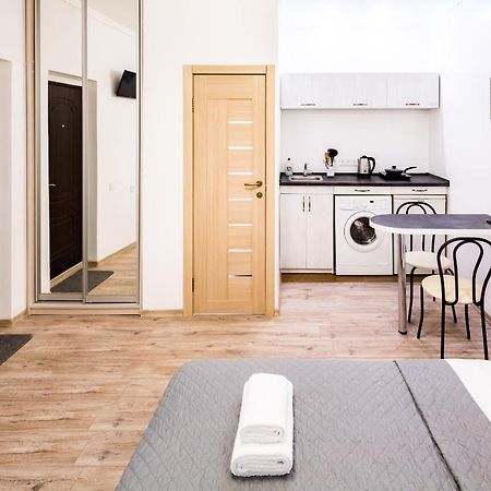 Beautiful Apartments In The Center Львів Екстер'єр фото