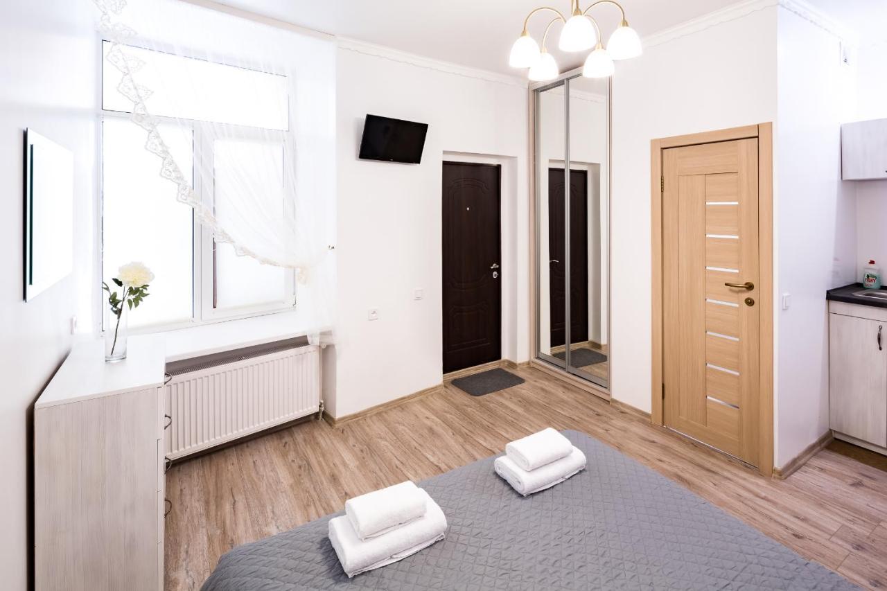 Beautiful Apartments In The Center Львів Екстер'єр фото